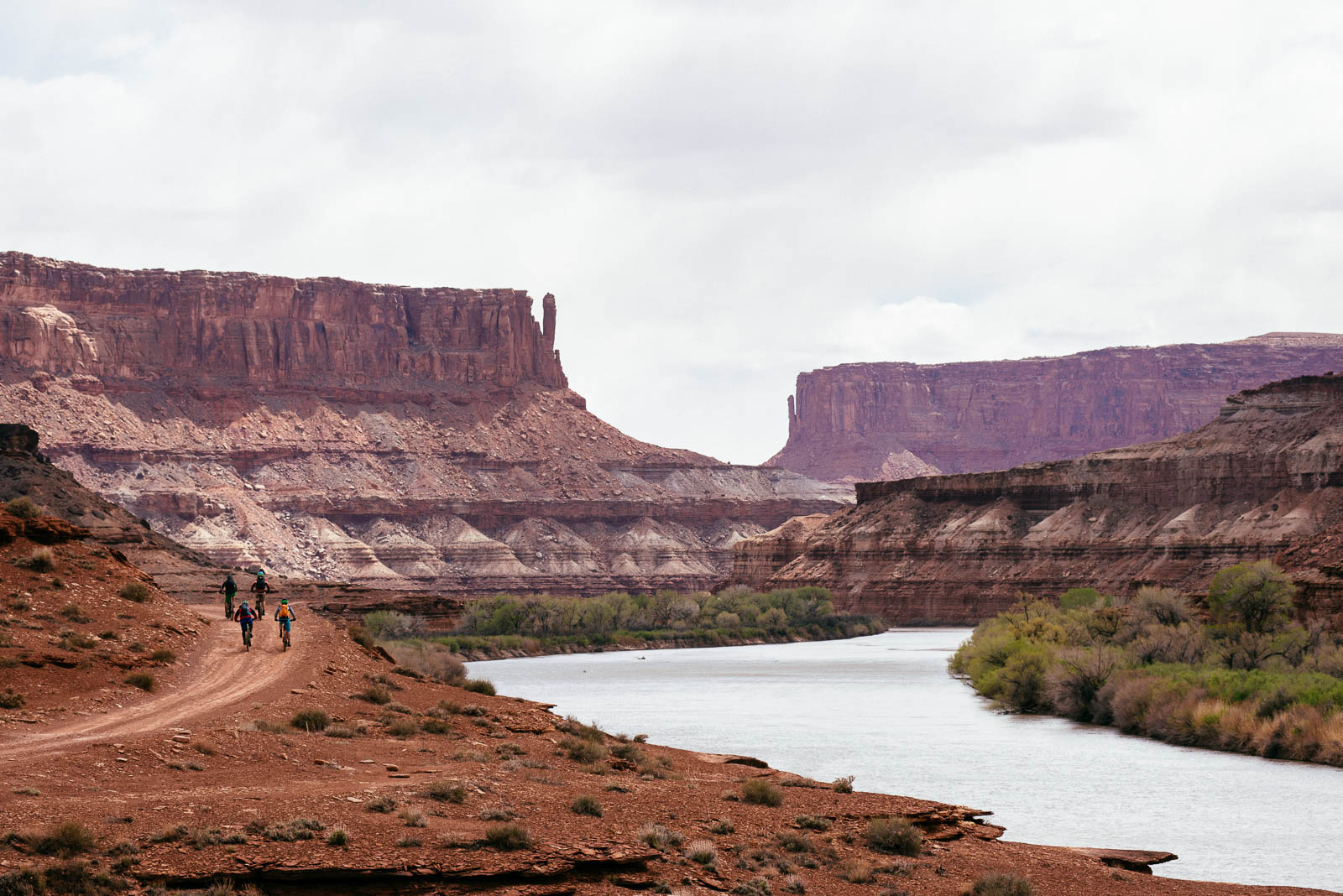 White-Rim-Canyonlands_001